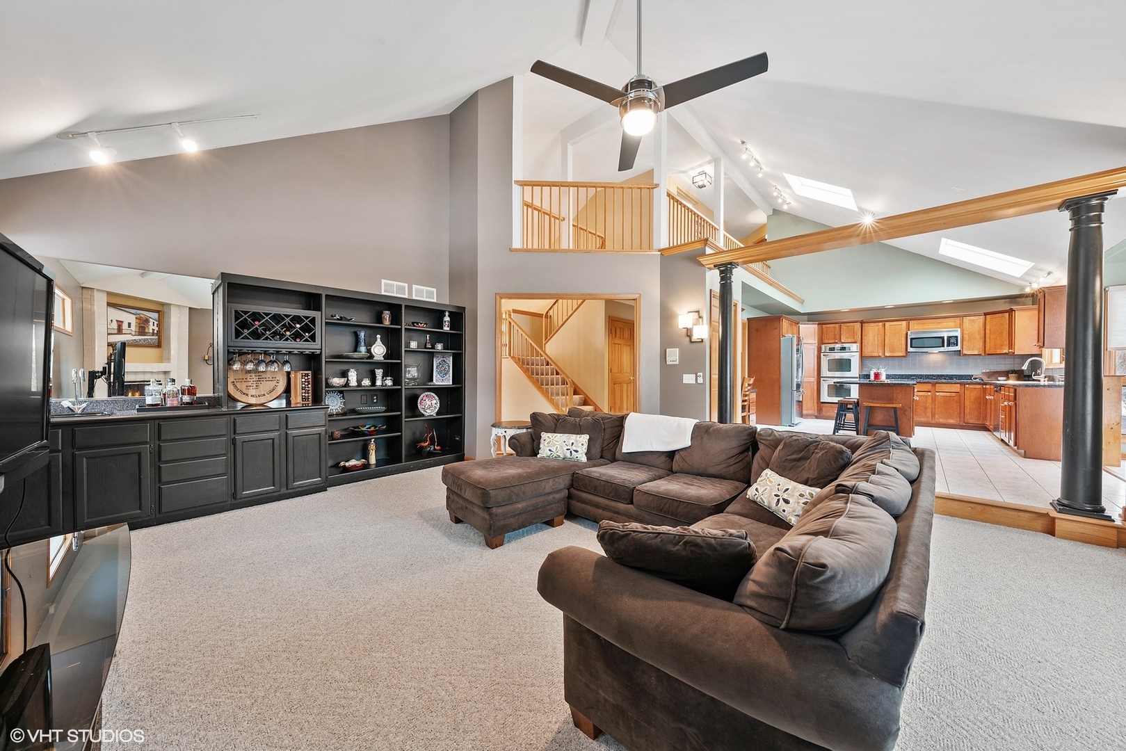 623 Steamboat Road Naperville, IL 60565 - Photo 12 of 48