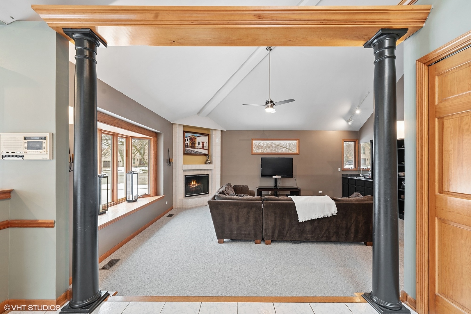 623 Steamboat Road Naperville, IL 60565 - Photo 13 of 48