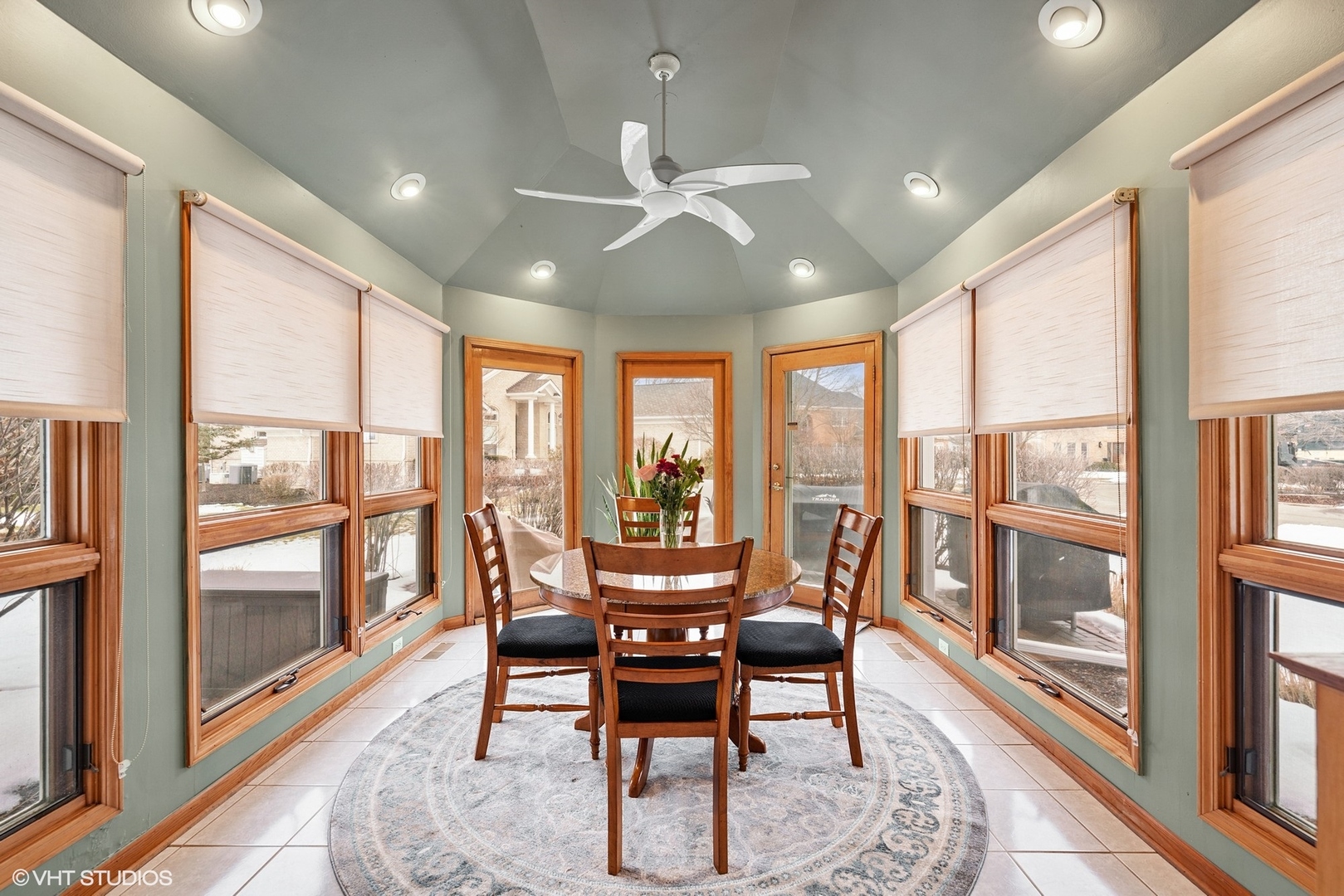623 Steamboat Road Naperville, IL 60565 - Photo 16 of 48