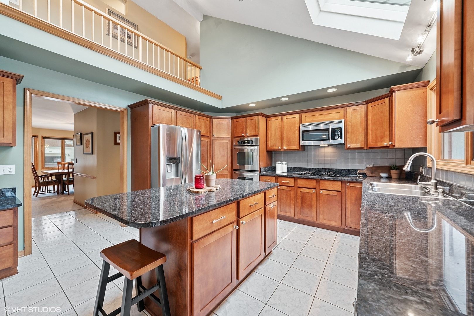 623 Steamboat Road Naperville, IL 60565 - Photo 17 of 48