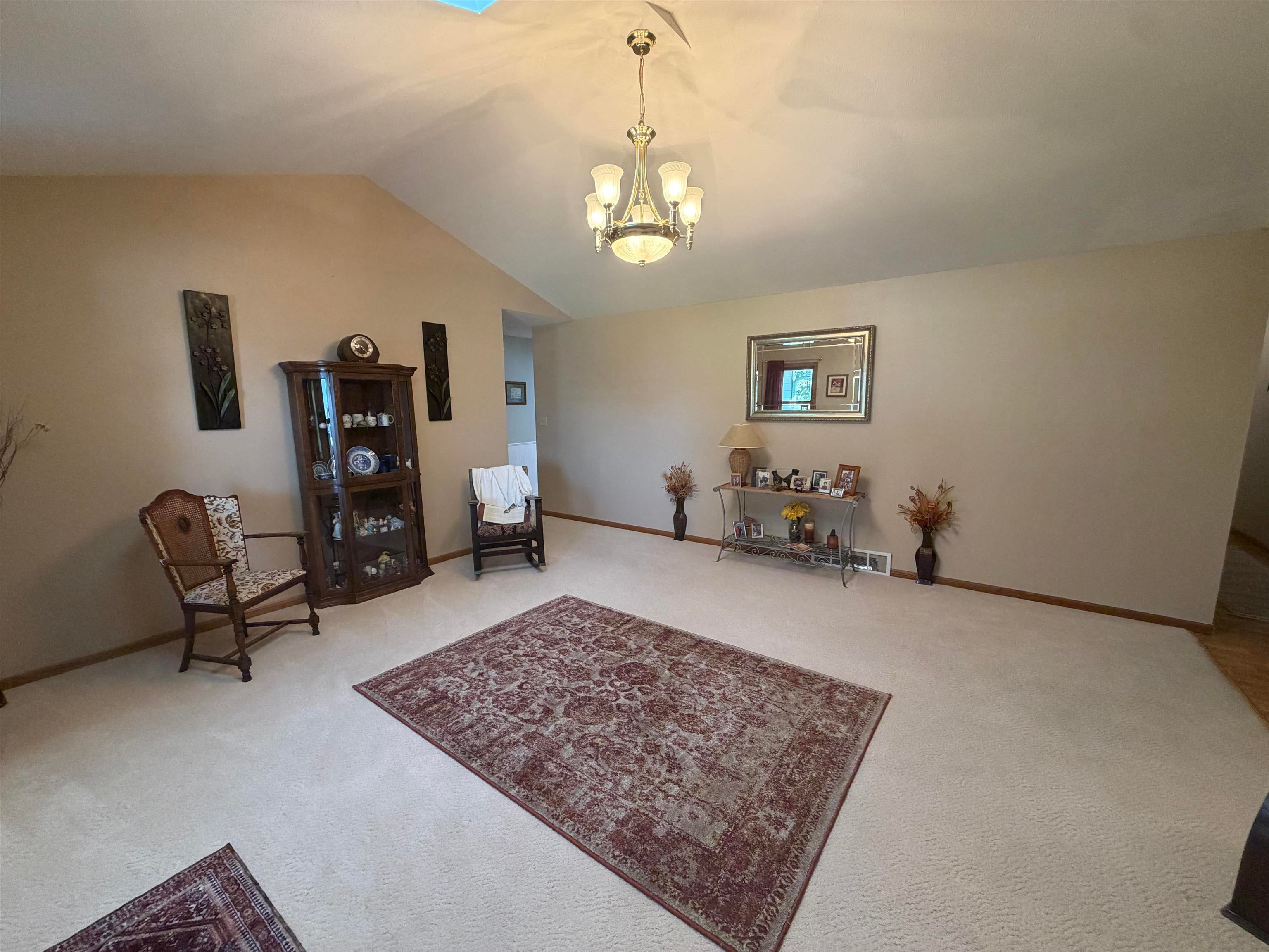 201 Sherwood Road Norfolk, NE 68701 - Photo 3 of 49 Gallery Image 3