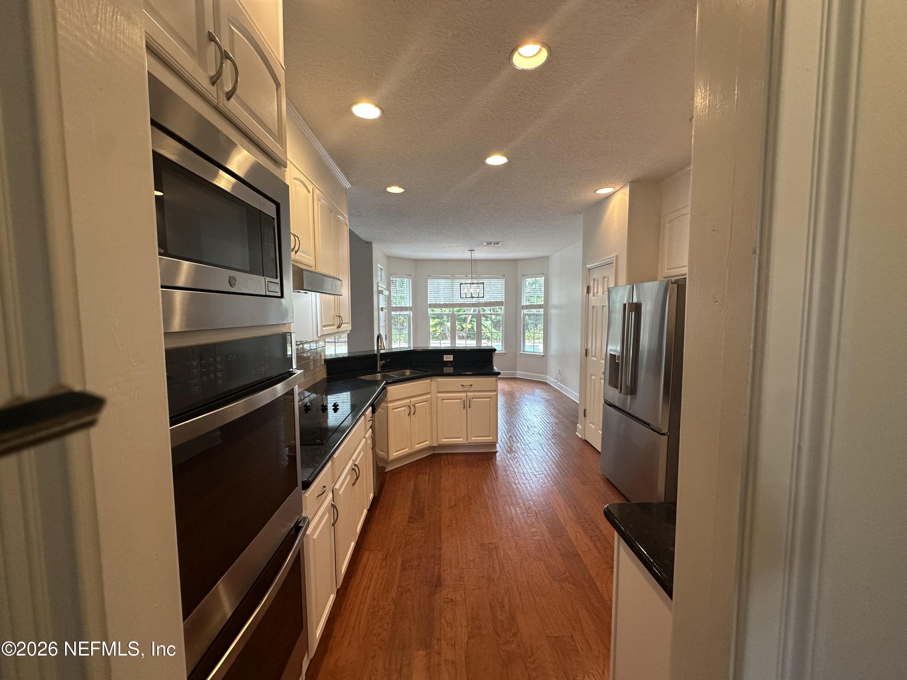 1024 Neptune Lane Neptune Beach, FL 32266 - Photo 35 of 71 IMG_0335