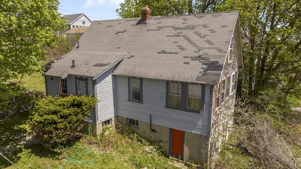 114 Little Neck Road Ipswich, MA 01938 - Photo 5 of 27 Gallery Image 5
