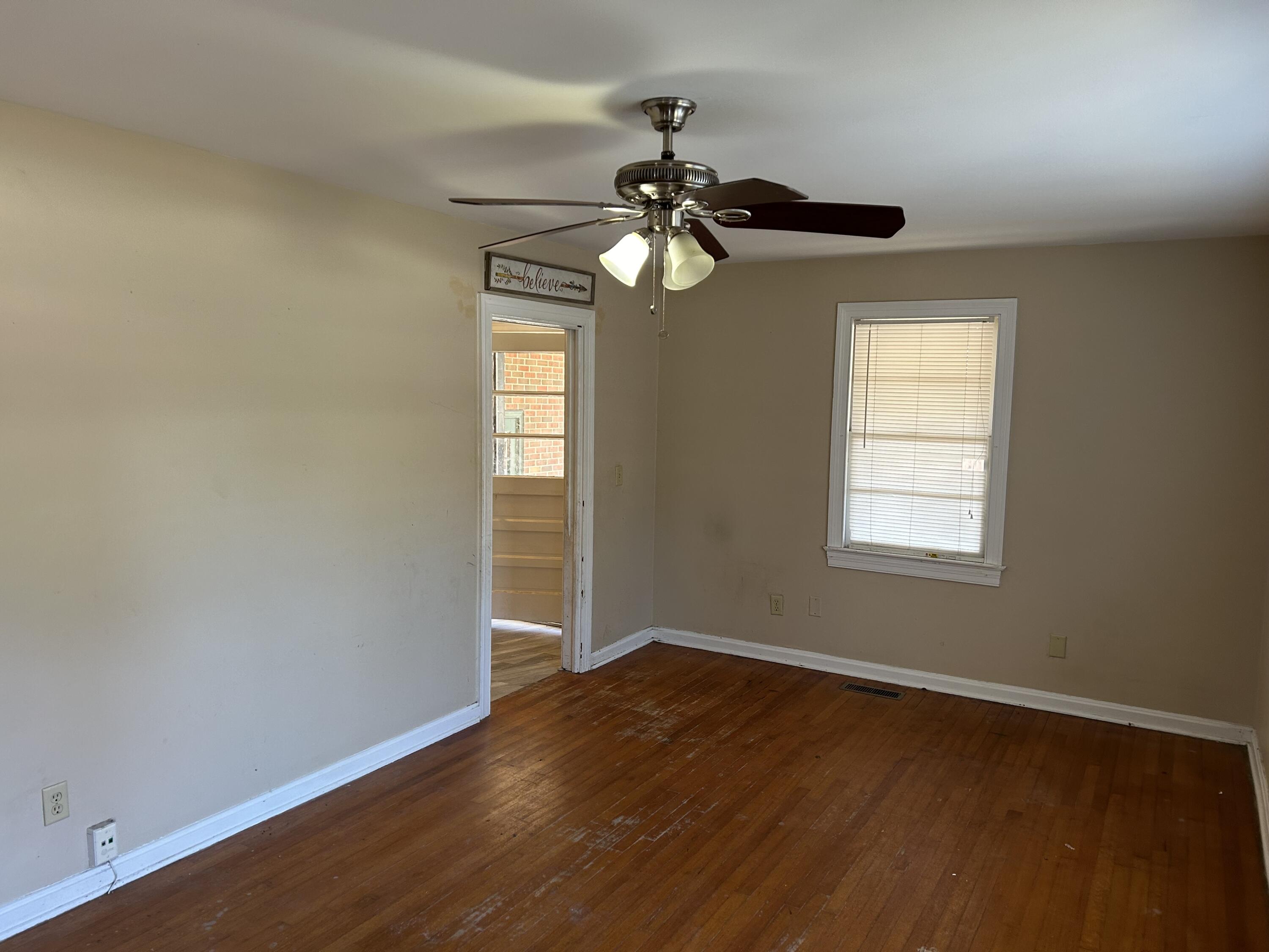 108 Bacons Bridge Road Summerville, SC 29485 - Photo 13 of 29 IMG_3003