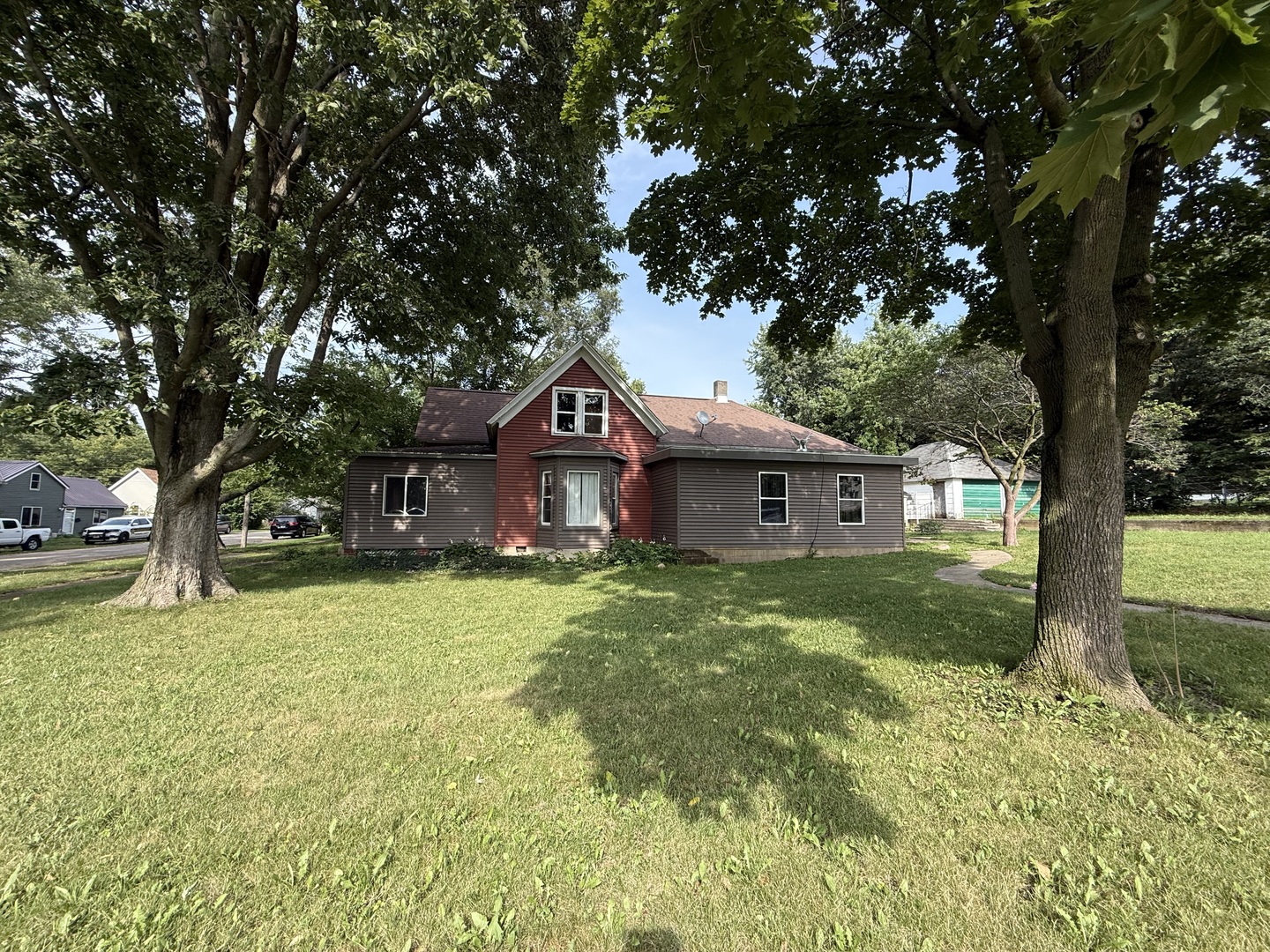 1012 Richard Street Henry, IL 61537 - Photo 1 of 20 Gallery Image 1