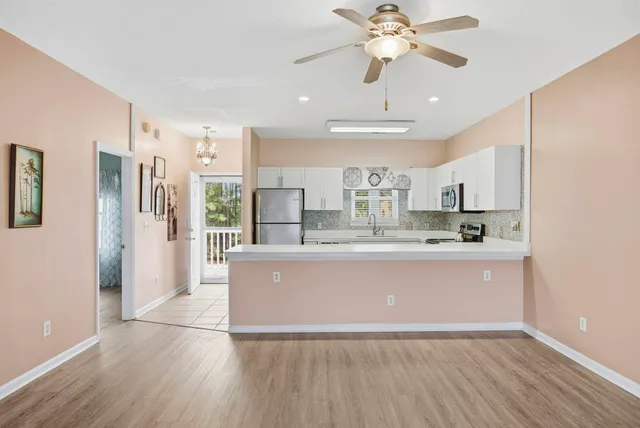 $159,900 | 3911 Gladiola Court, Unit 203, Myrtle Beach, SC 29588