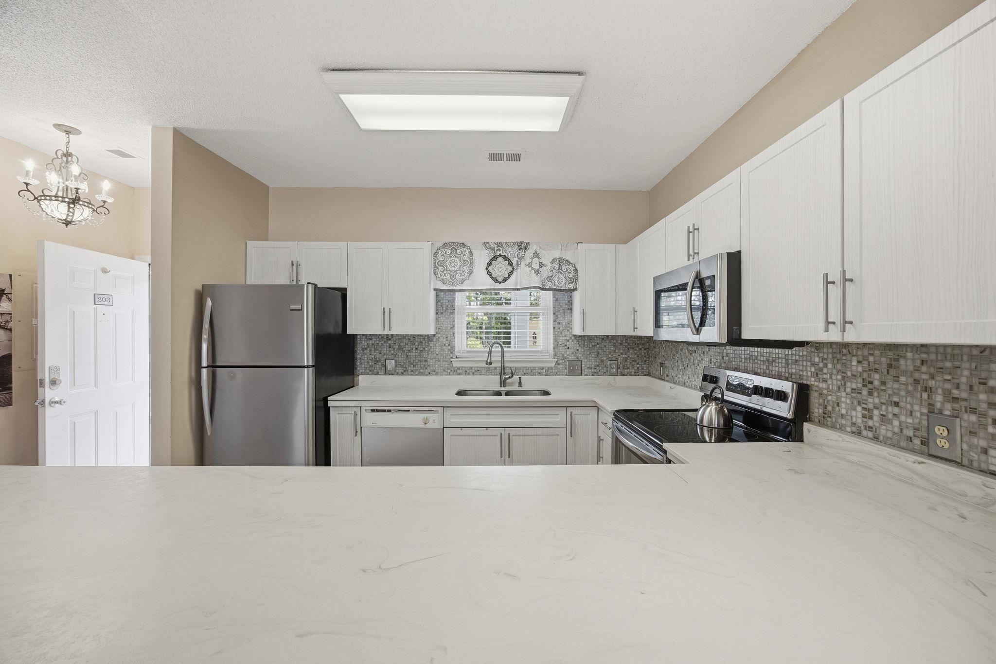 3911 Gladiola Court, Unit 203 Myrtle Beach, SC 29588 - Photo 15 of 37