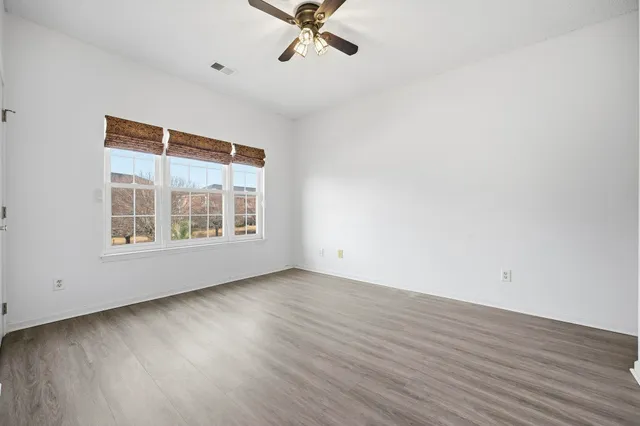 $159,900 | 3911 Gladiola Court, Unit 203, Myrtle Beach, SC 29588