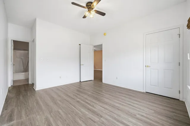 $159,900 | 3911 Gladiola Court, Unit 203, Myrtle Beach, SC 29588