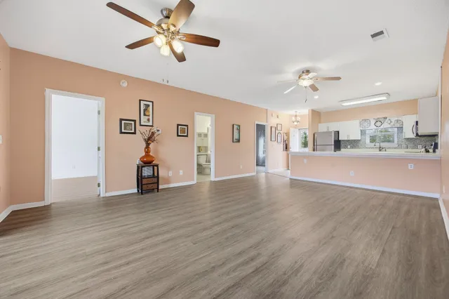 $159,900 | 3911 Gladiola Court, Unit 203, Myrtle Beach, SC 29588