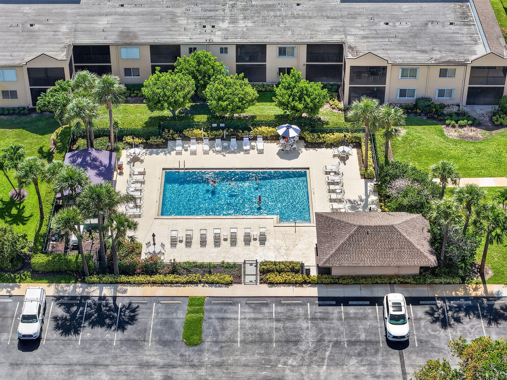 275 Palm Avenue, Unit D Jupiter, FL 33477 - Photo 49 of 56 50-web-or-mls-DJI_20260629160421_0231_D
