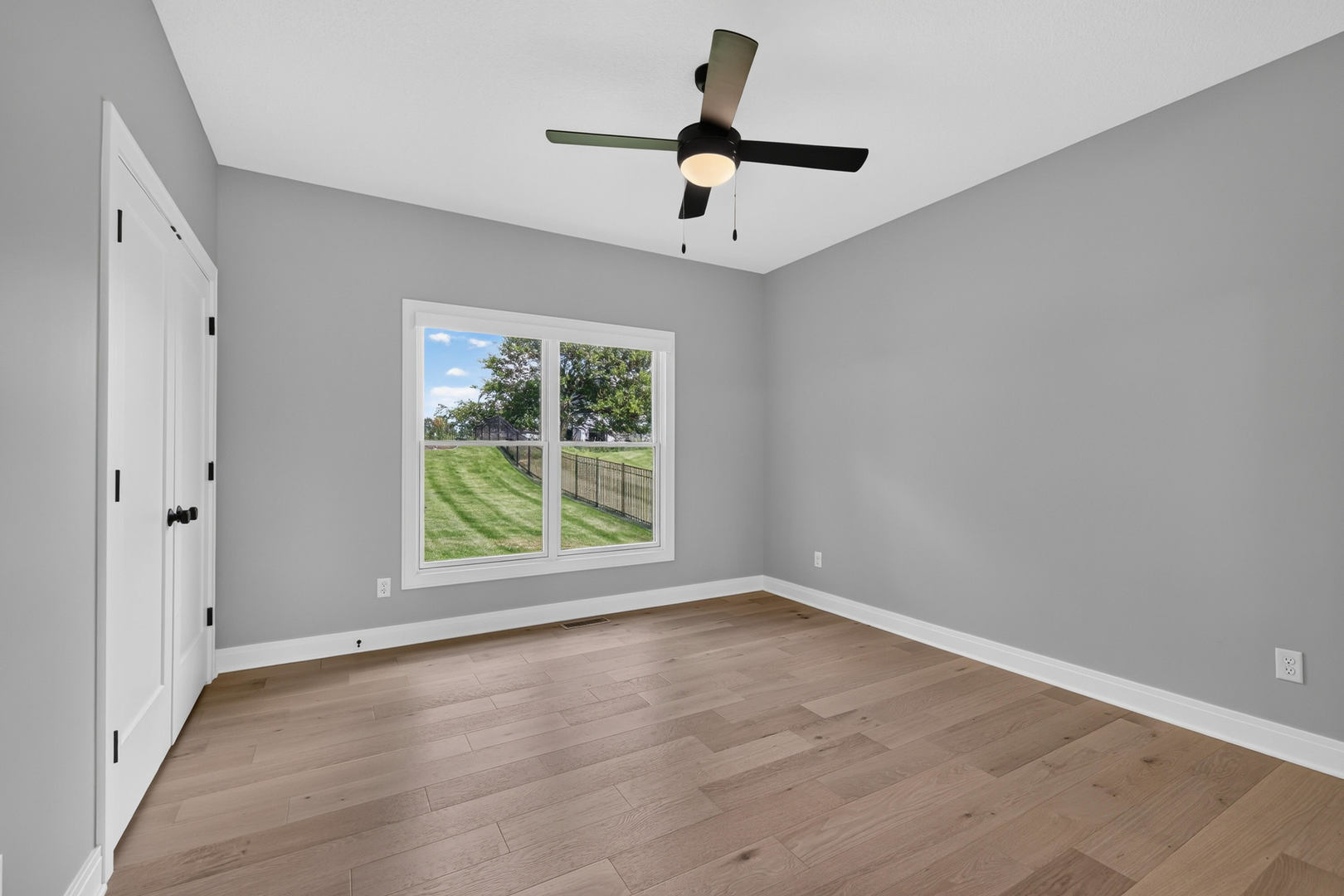 5077 Oak Rdg Court Bettendorf, IA 52722 - Photo 46 of 59