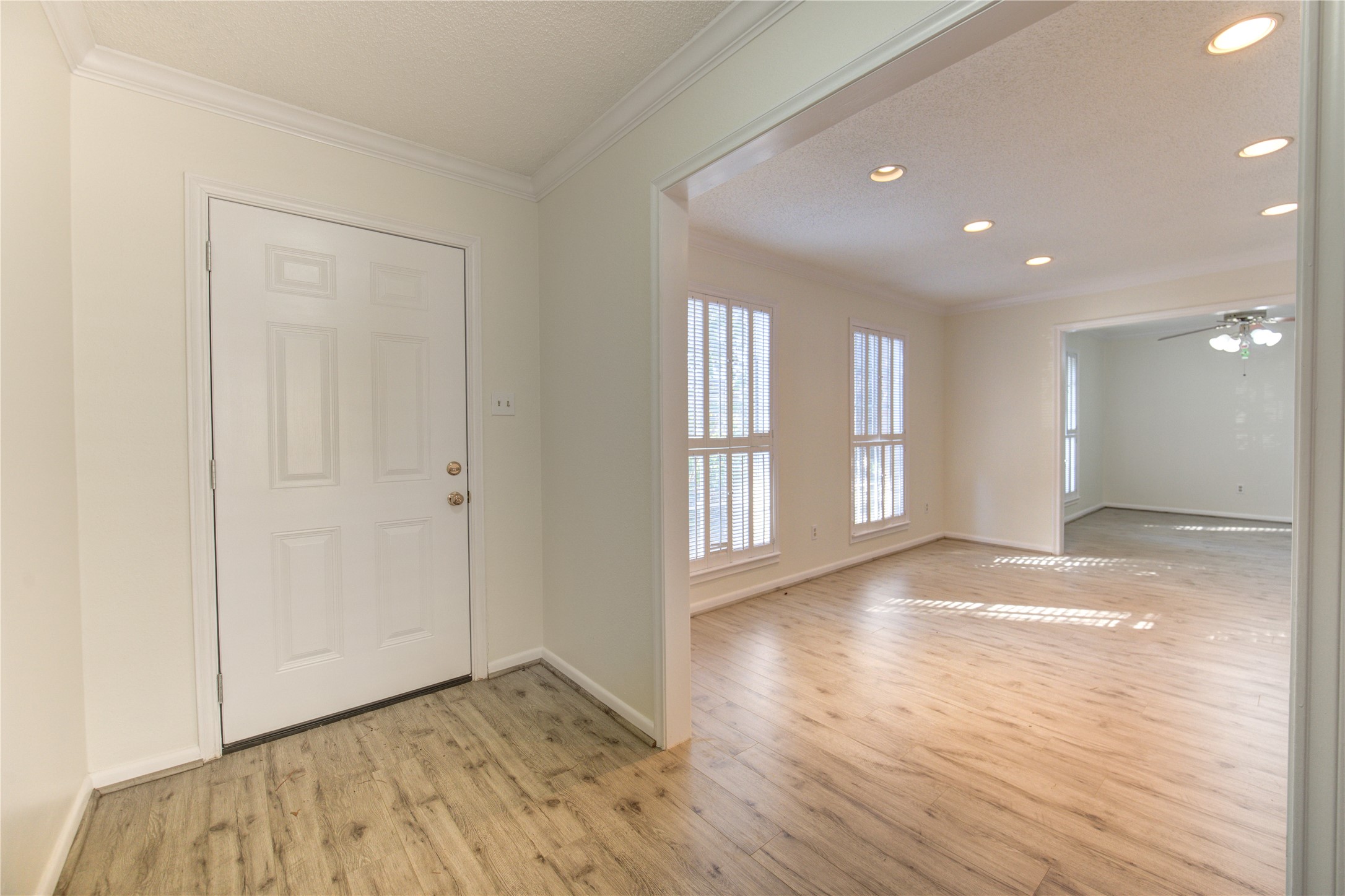 5810 Boyce Springs Drive Houston, TX 77066 - Photo 13 of 34