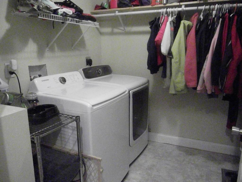 224 Reed Avenue Greeneville, TN 37743 - Photo 19 of 29 Spacious Laundry RM