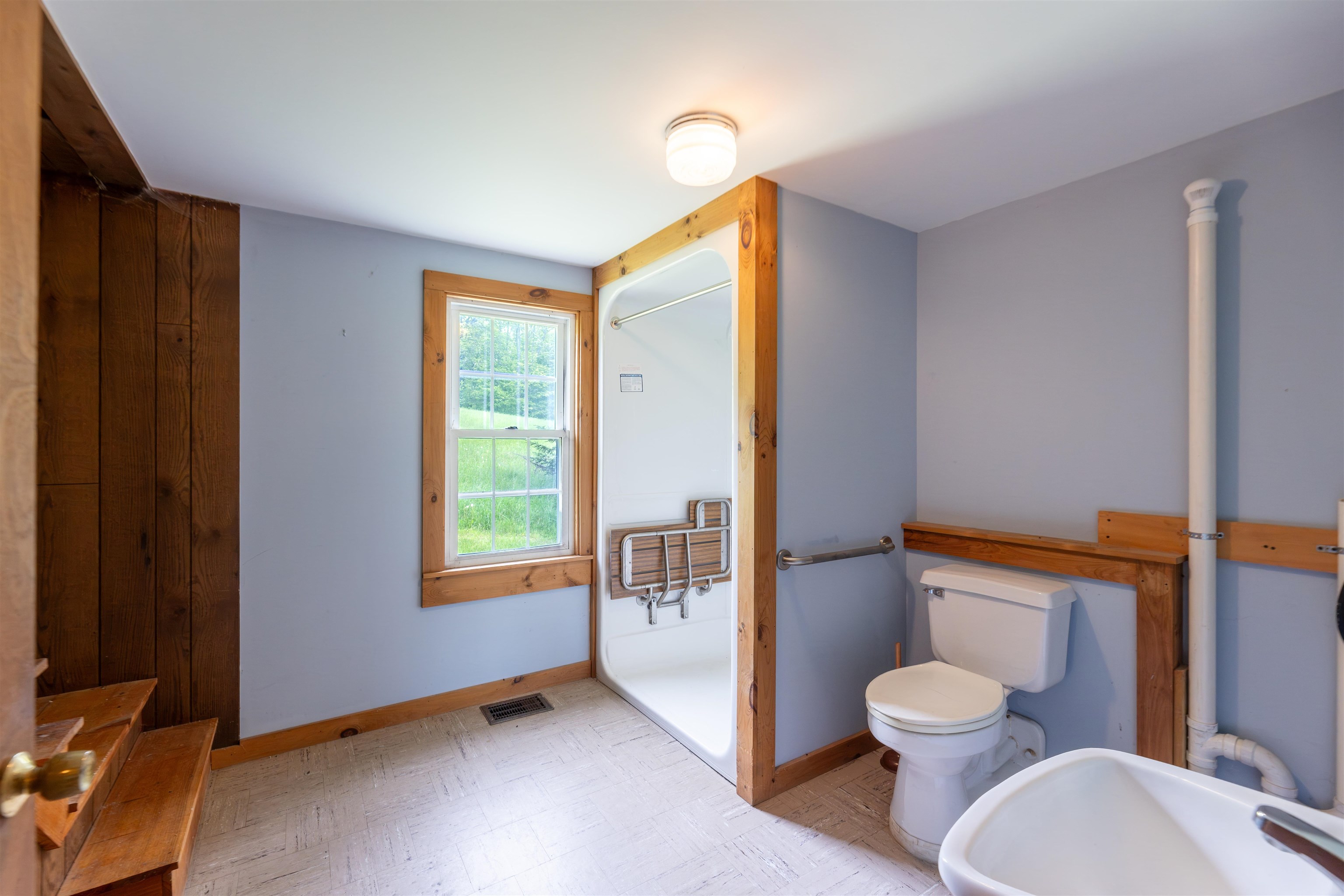 88 Van Dyke Road Strafford, VT 05072 - Photo 14 of 26