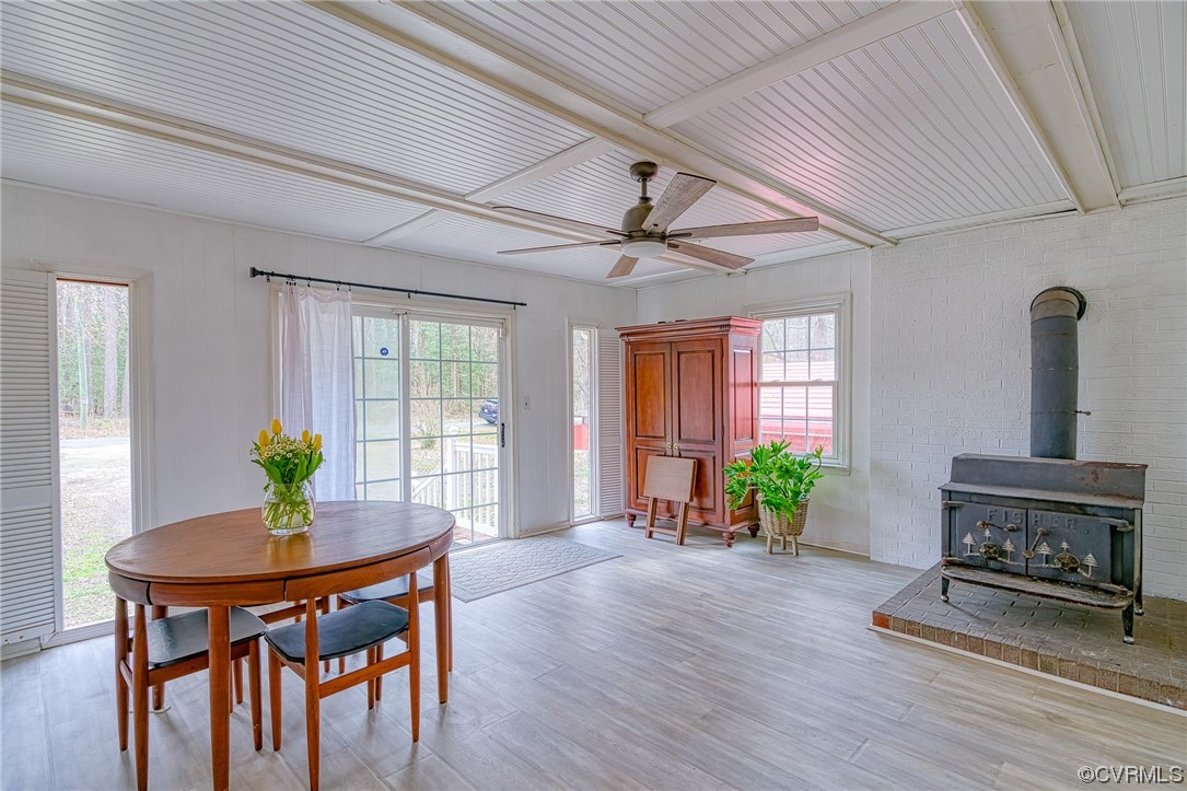 13721 Sandy Point Road Charles City, VA 23030 - Photo 10 of 39 Gallery Image 10