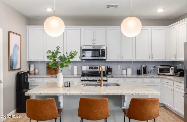 $2,300 | 155 West Jamaica Place, Casa Grande, AZ 85122