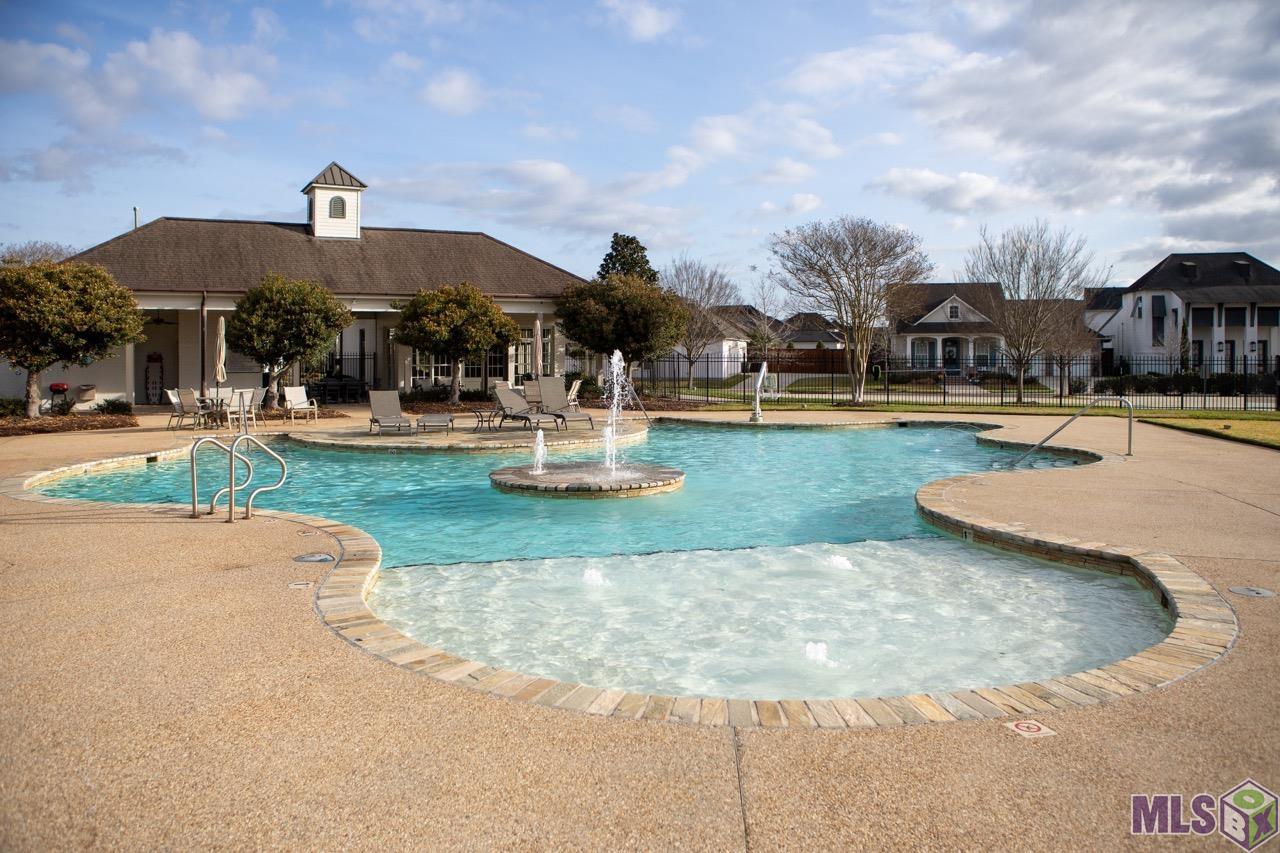 15708 Jack Street Baton Rouge, LA 70817 - Photo 3 of 8 Community Pool