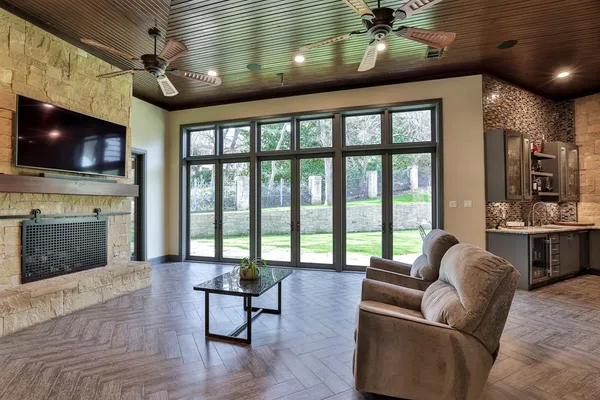 $2,650,000 | 7001 Oakmont Terrace, Fort Worth, TX 76132