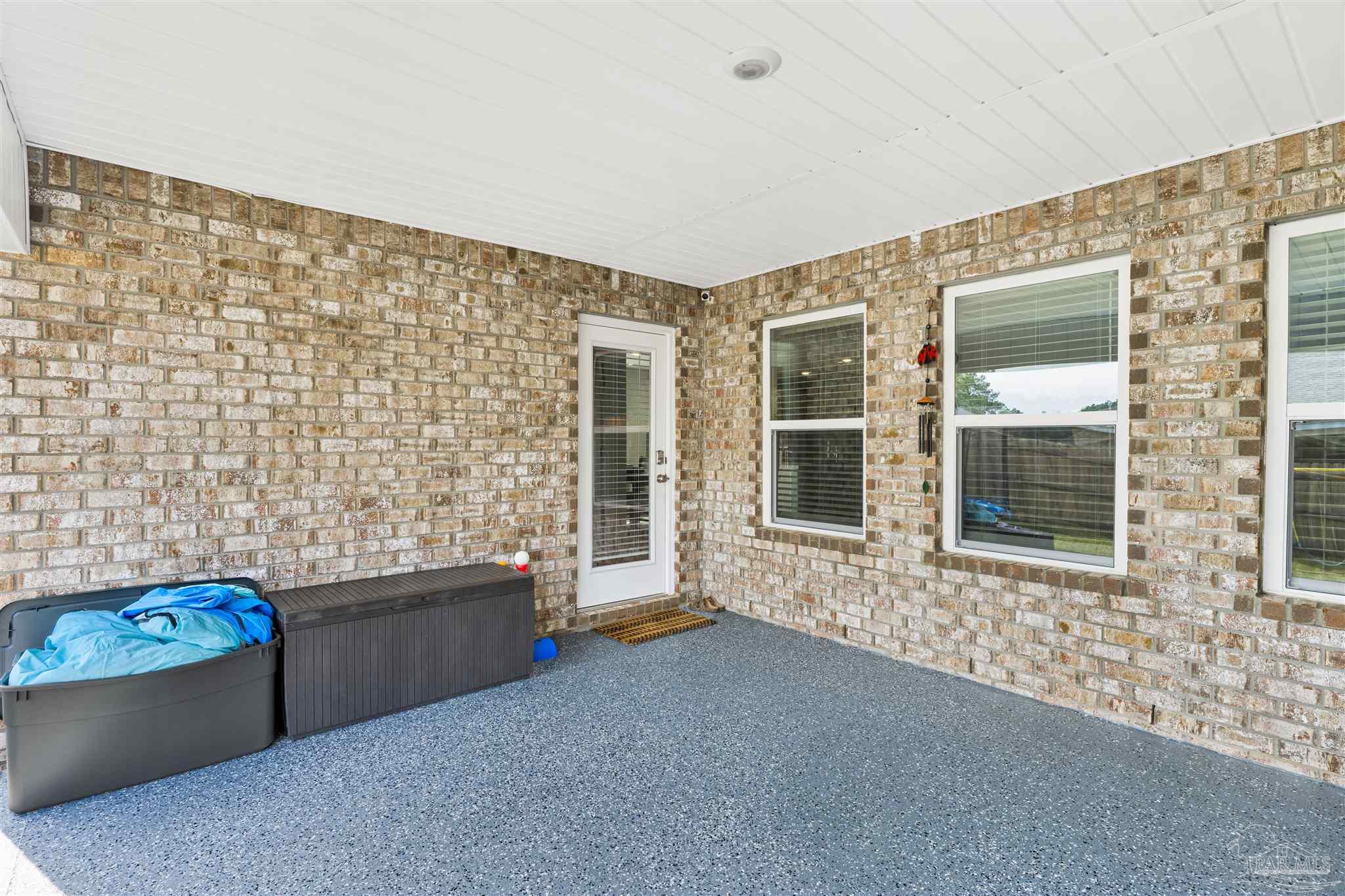 9747 MilleeLoop Loop Pensacola, FL 32526 - Photo 24 of 31 a view of an empty room with a window