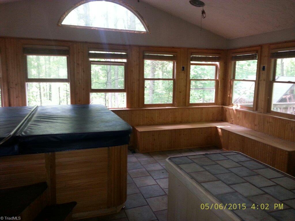 124 Cross Baptist Rural Hall, NC 27045 - Photo 11 of 14