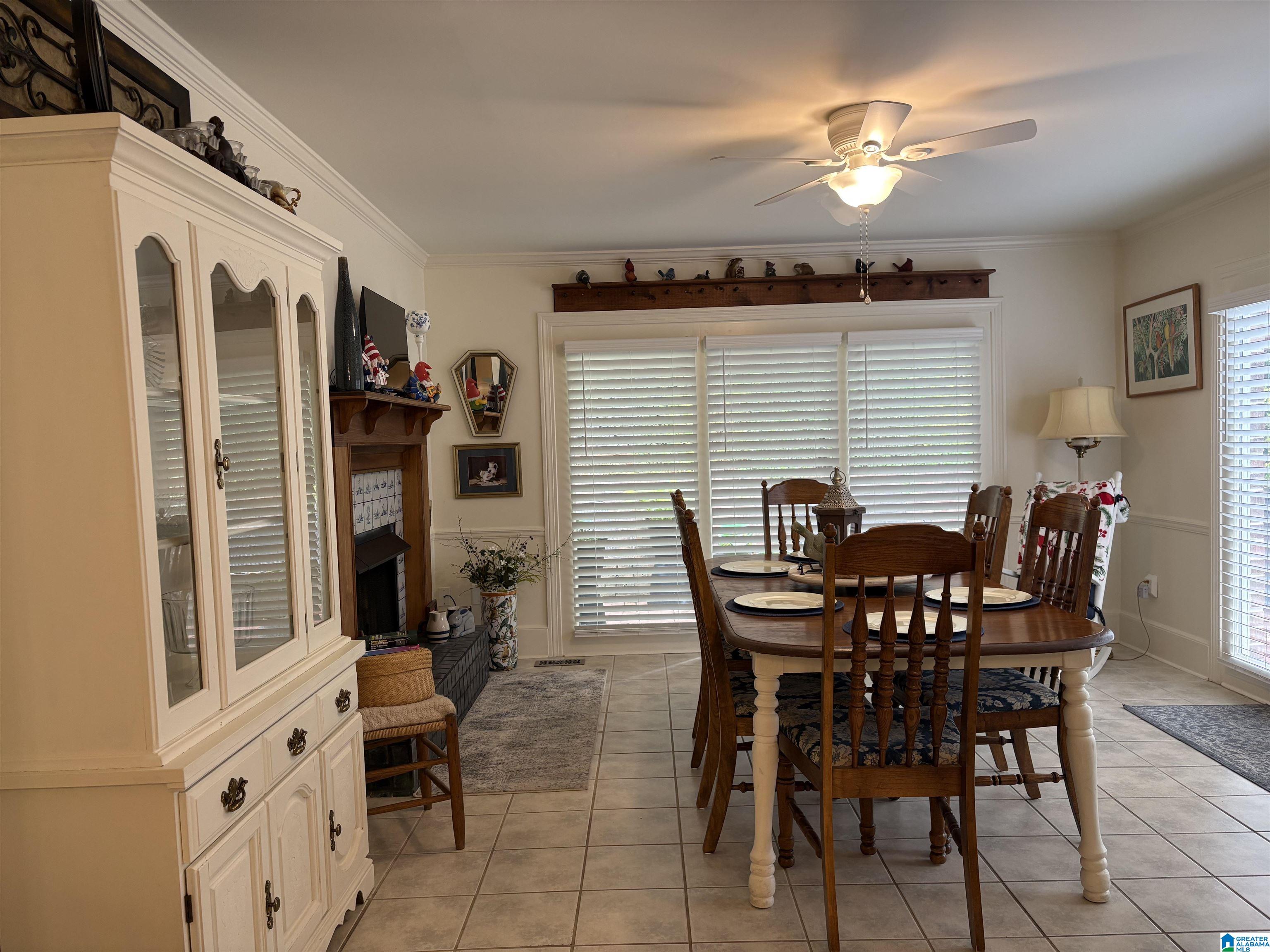 307 Crestview Road Anniston, AL 36207 - Photo 5 of 38