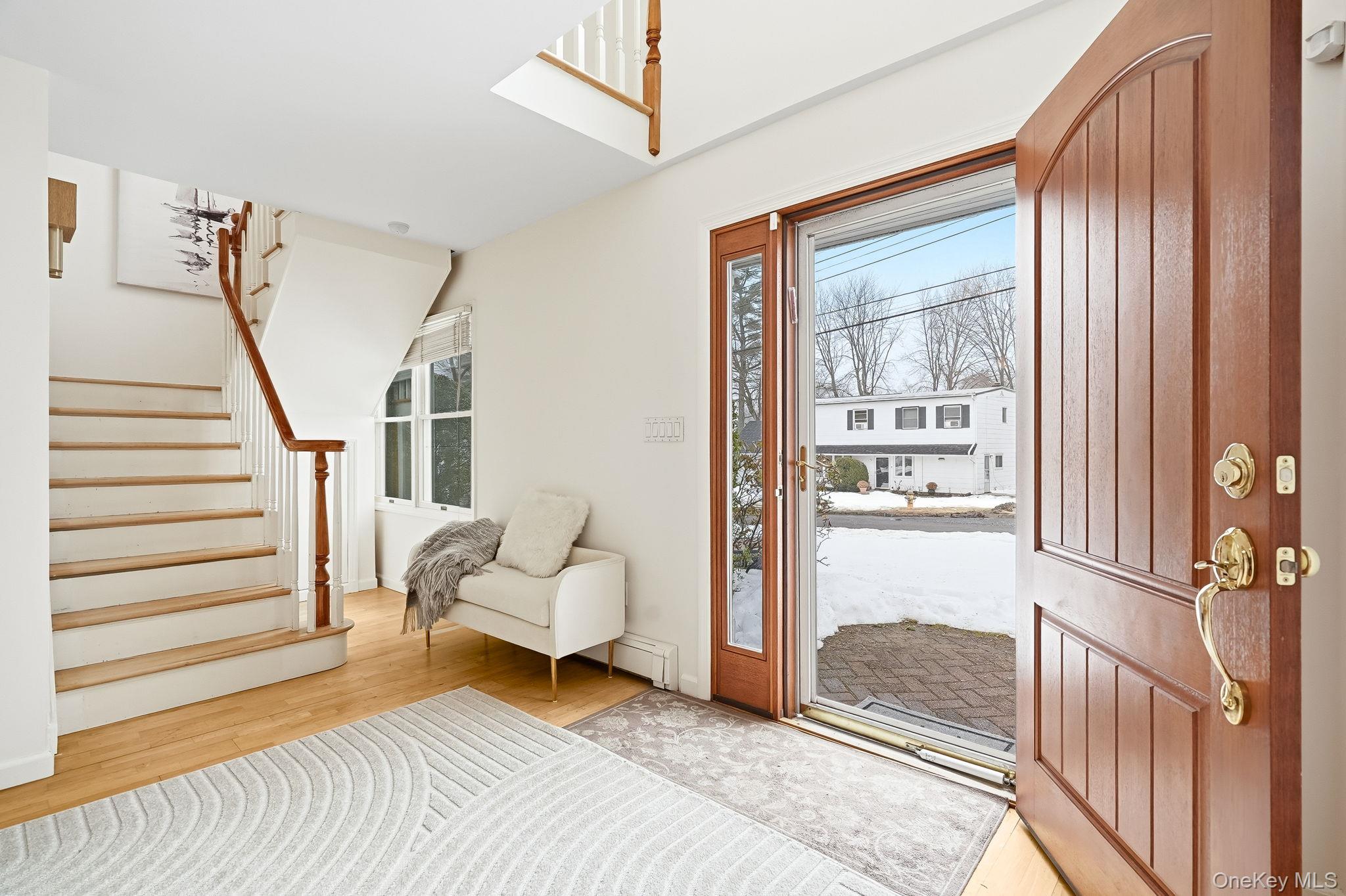 39 Lambert Lane New Rochelle, NY 10804 - Photo 4 of 30 Another view