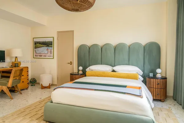 $20,000 | 16 Island Avenue, Unit 6B, Miami Beach, FL 33139