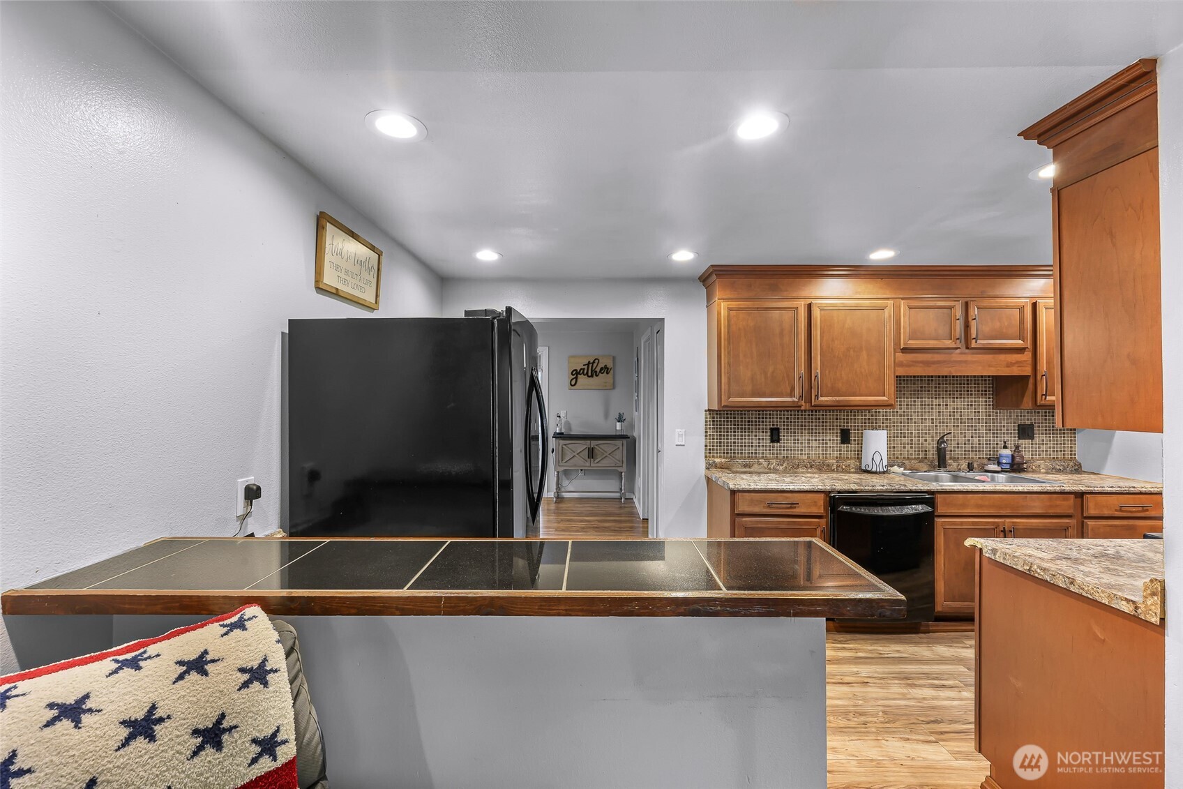 205 Cashmere Lane Everson, WA 98247 - Photo 12 of 40 a kitchen with stainless steel appliances granite countertop a sink and cabinets