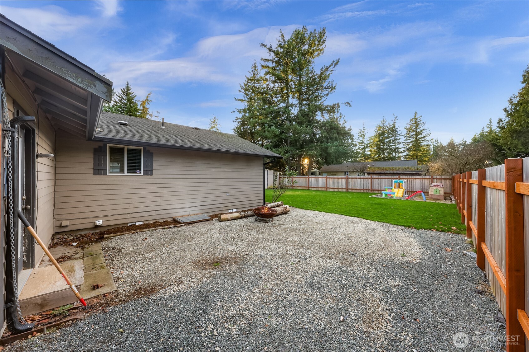 205 Cashmere Lane Everson, WA 98247 - Photo 40 of 40 a view of a backyard with a garden