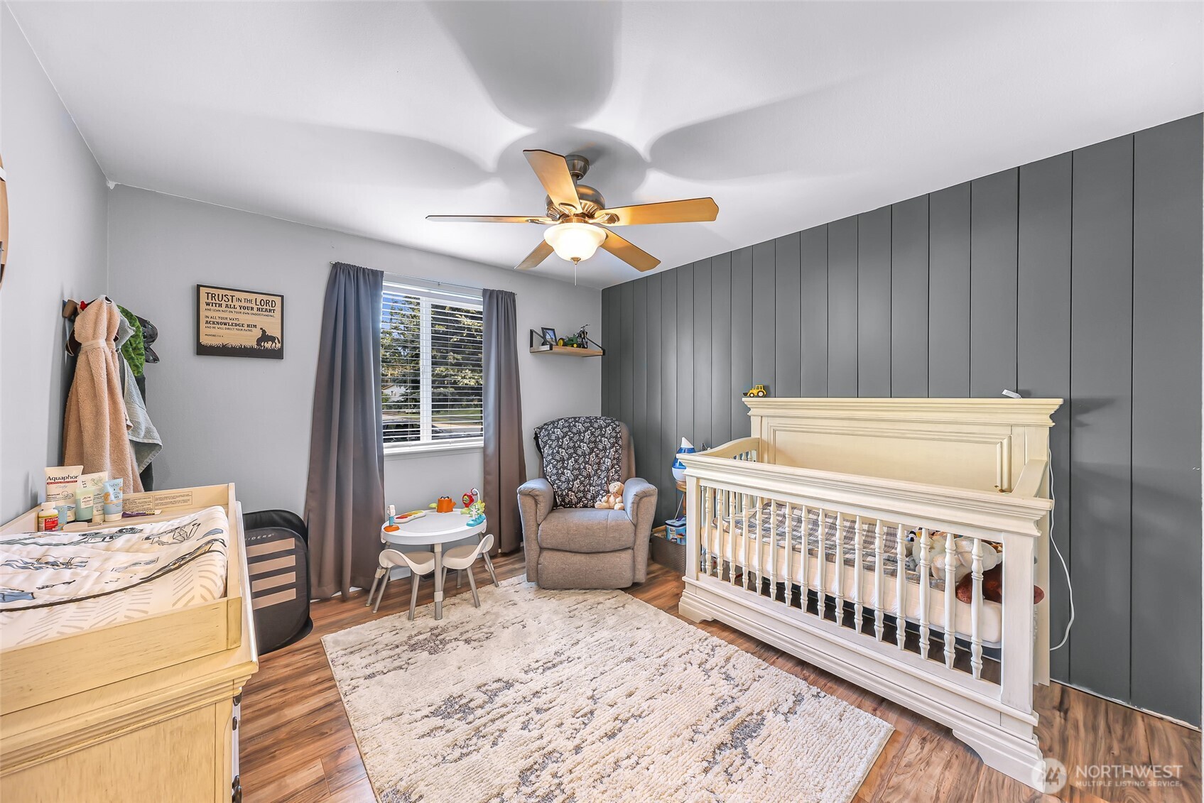 205 Cashmere Lane Everson, WA 98247 - Photo 9 of 40 a bedroom with furniture and a wooden floor