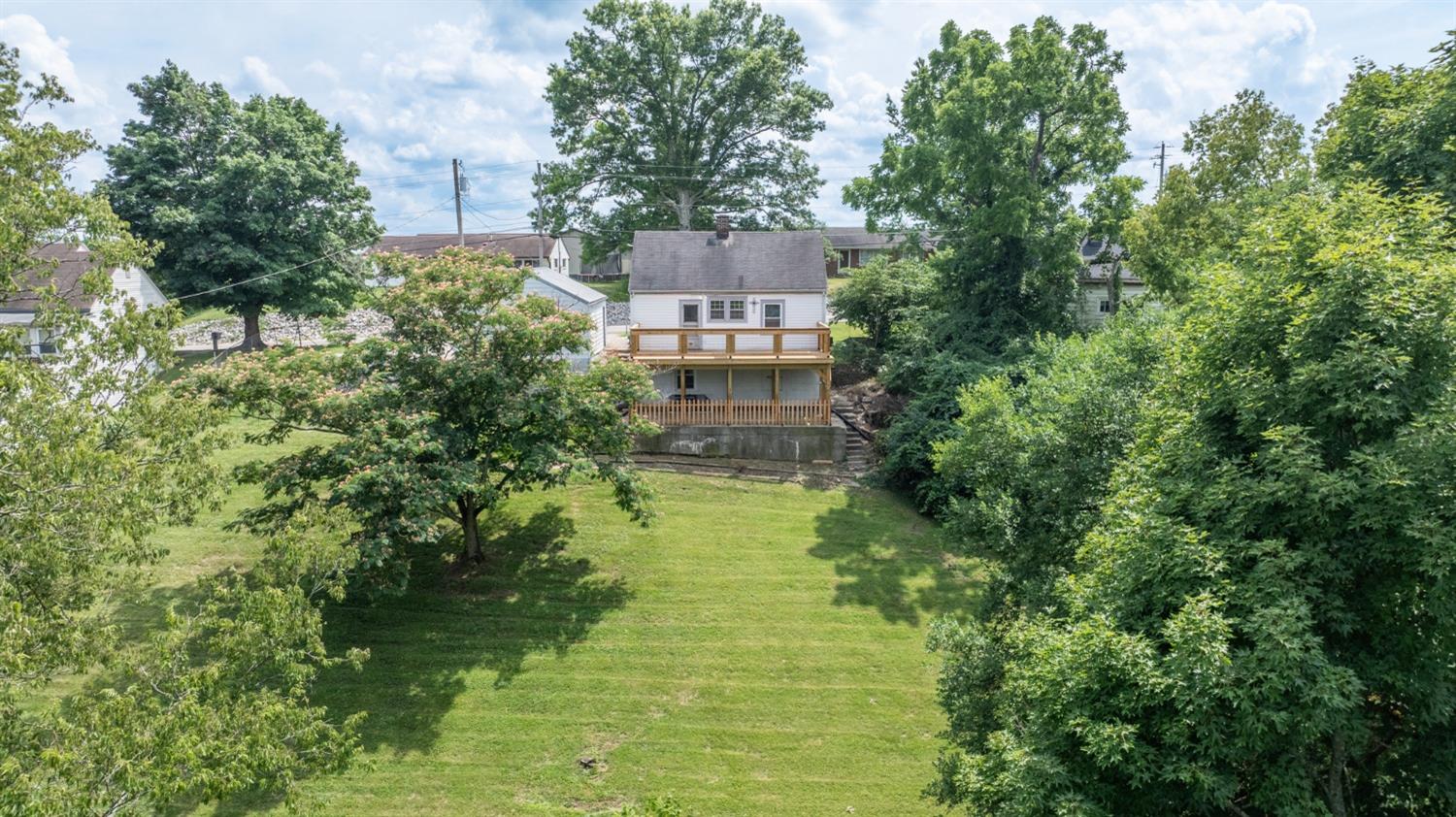 190 Bielby Road Lawrenceburg, IN 47025 - Photo 10 of 42 Gallery Image 10