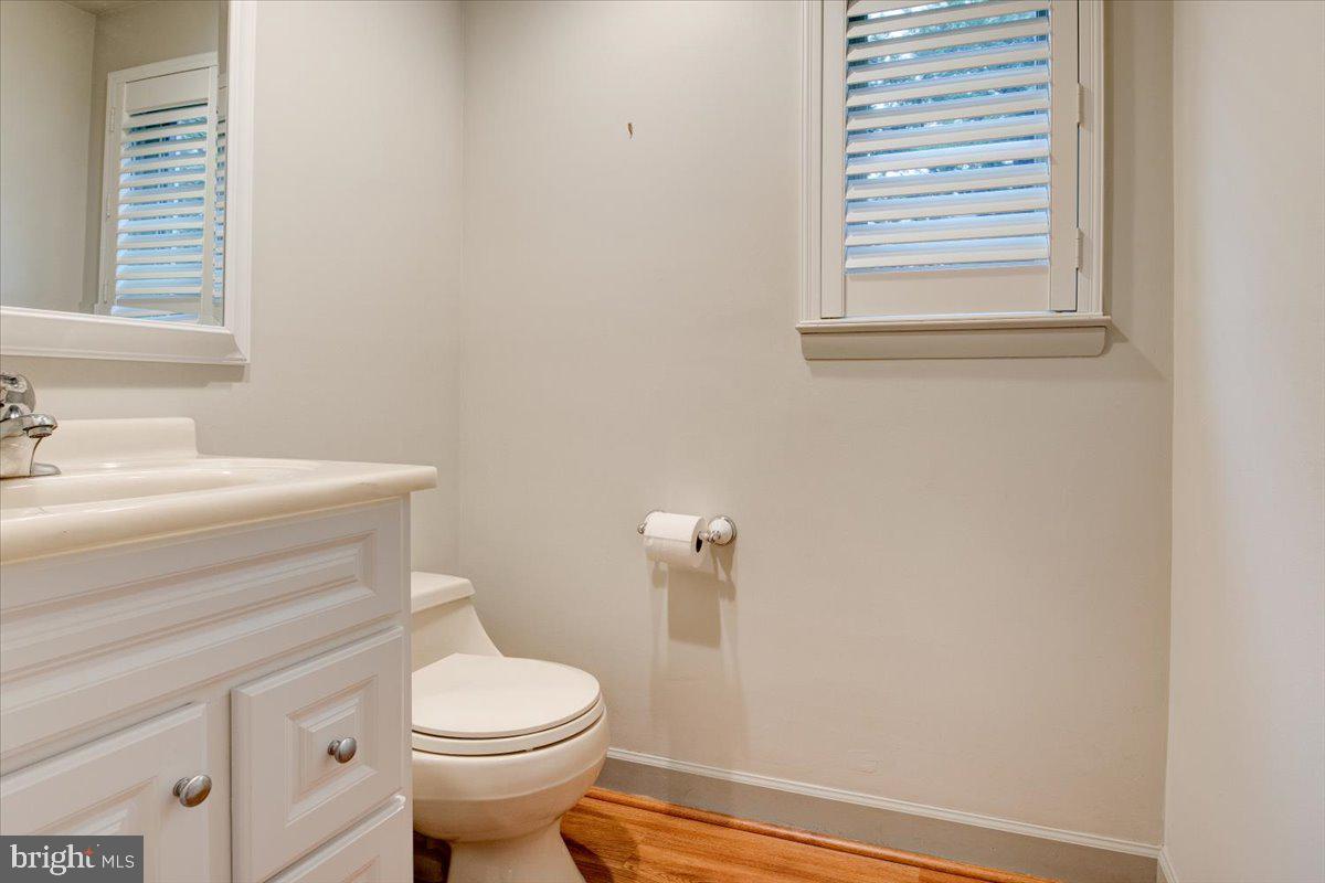 18901 Glendower Road Gaithersburg, MD 20879 - Photo 16 of 33
