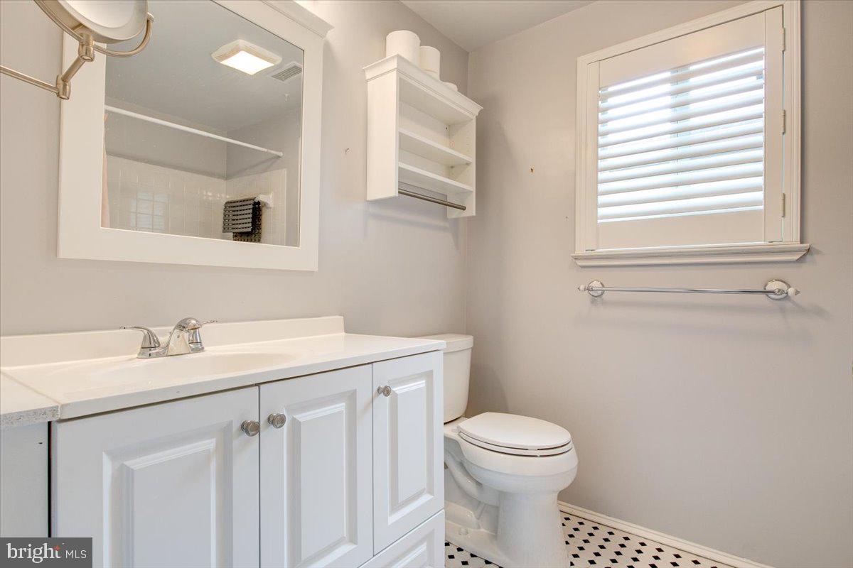 18901 Glendower Road Gaithersburg, MD 20879 - Photo 28 of 33