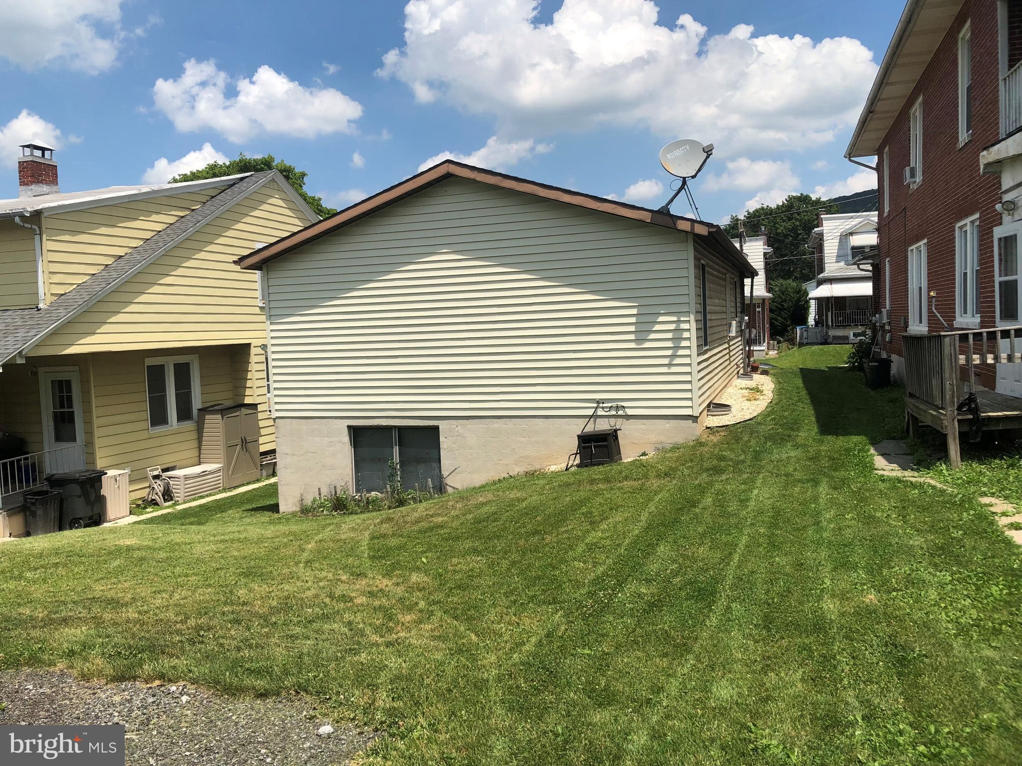 3628 Ridgeway Street Reading, PA 19605 - Photo 6 of 8