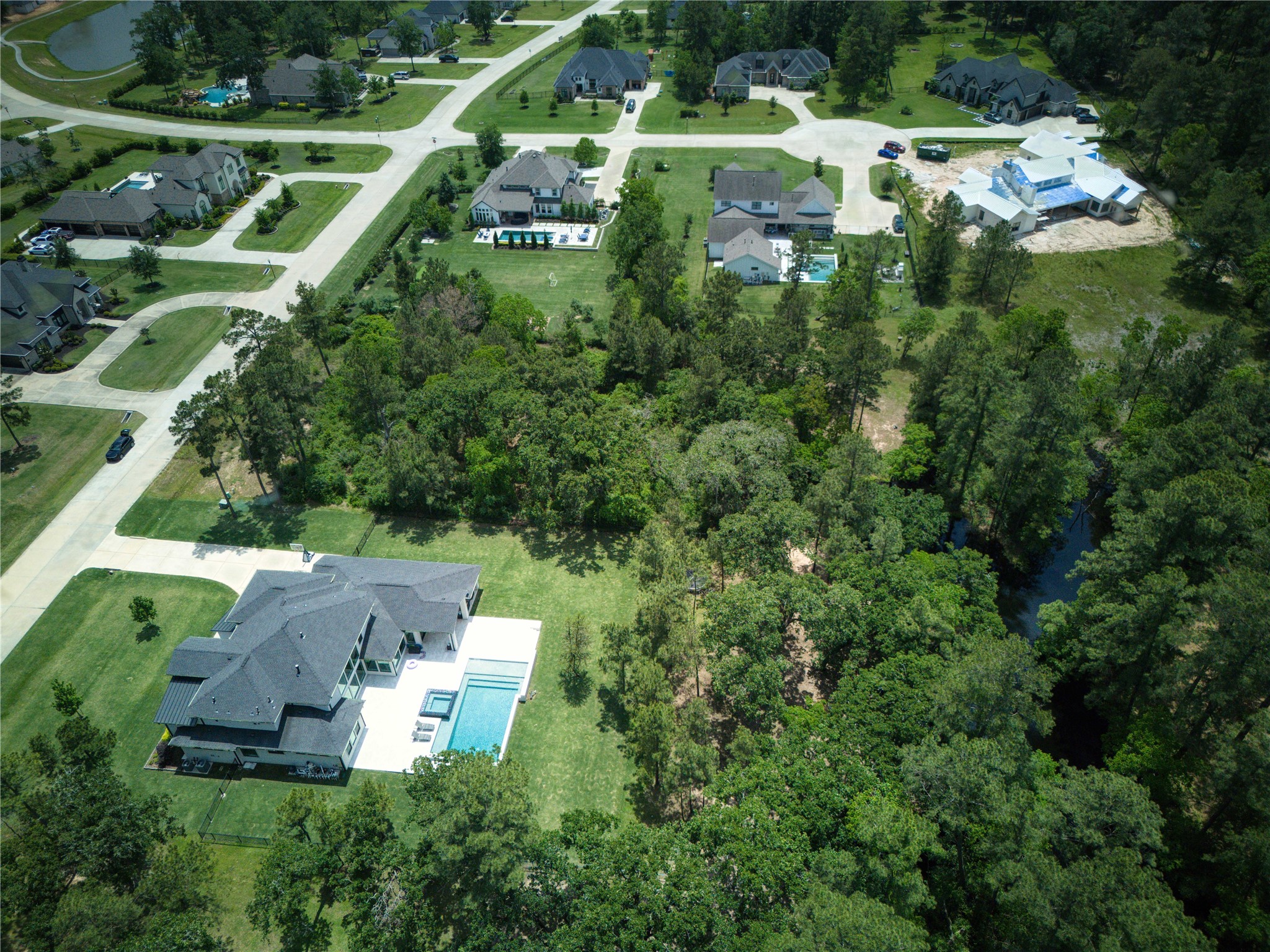 31111 Spring Lake Boulevard Tomball, TX 77375 - Photo 2 of 19