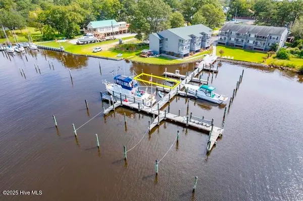 $339,000 | 303 Midyette Street, Unit B7, Oriental, NC 28571