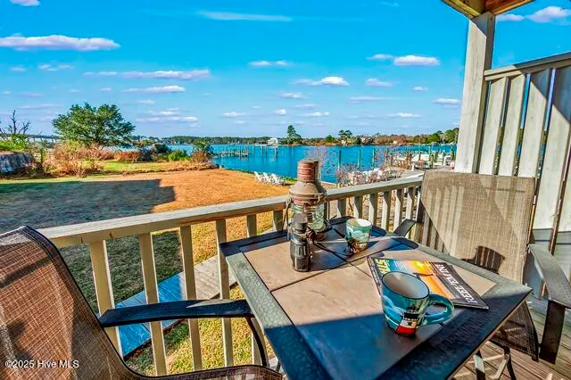 $339,000 | 303 Midyette Street, Unit B7, Oriental, NC 28571