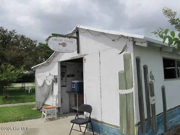 $339,000 | 303 Midyette Street, Unit B7, Oriental, NC 28571