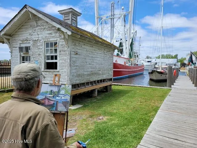 $339,000 | 303 Midyette Street, Unit B7, Oriental, NC 28571