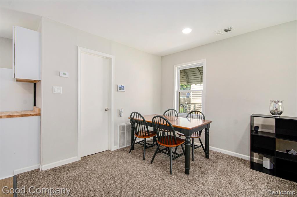 25231 Hayes Road Warren, MI 48089 - Photo 6 of 18