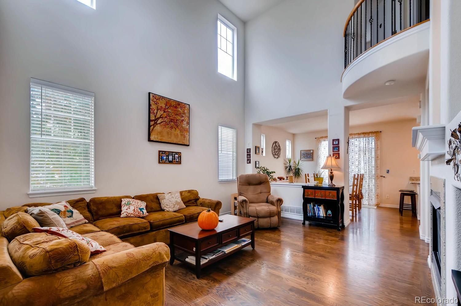 3009 Redhaven Way Highlands Ranch, CO 80126 - Photo 4 of 28 Gallery Image 4