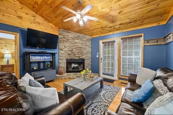 $449,000 | 2203 Woodcock Trail, Sevierville, TN 37876