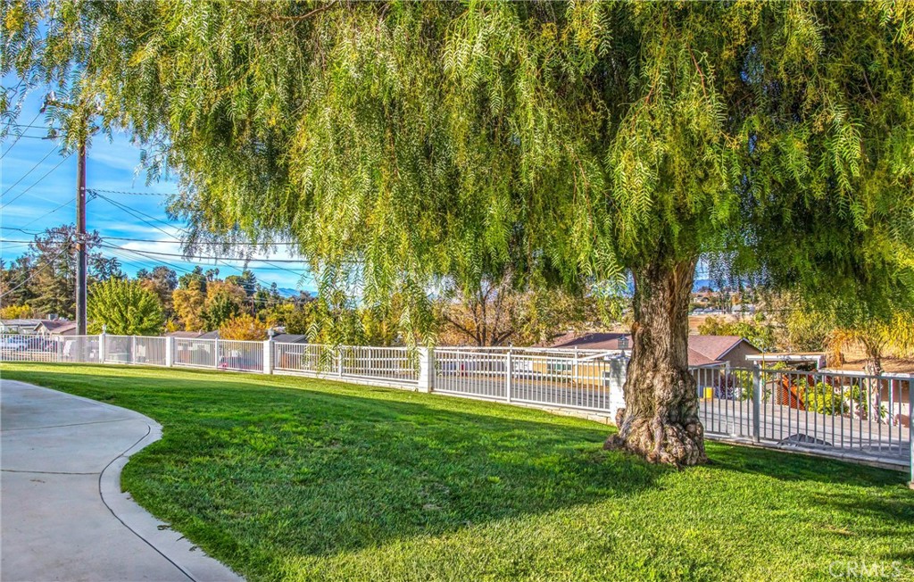 31607 Florida Street Redlands, CA 92373 - Photo 2 of 65