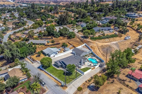 $1,399,000 | 31607 Florida Street, Redlands, CA 92373