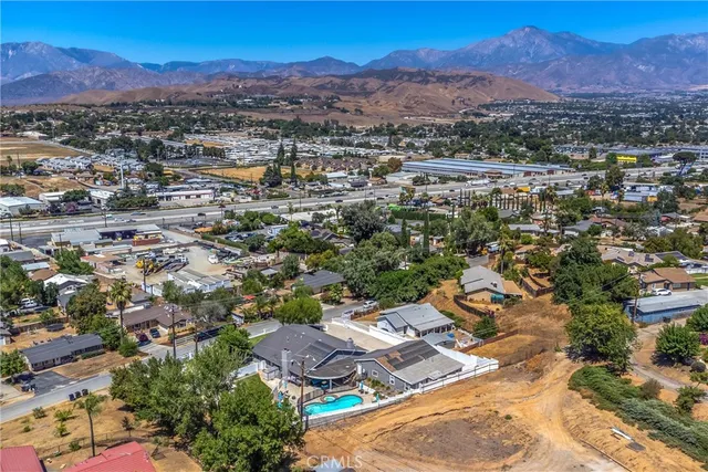 $1,399,000 | 31607 Florida Street, Redlands, CA 92373