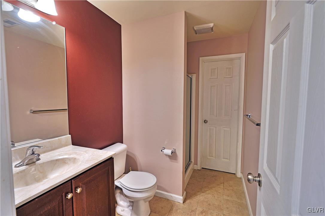 2236 Rising Hill Road Whitehall, PA 18052 - Photo 19 of 23 Gallery Image 19