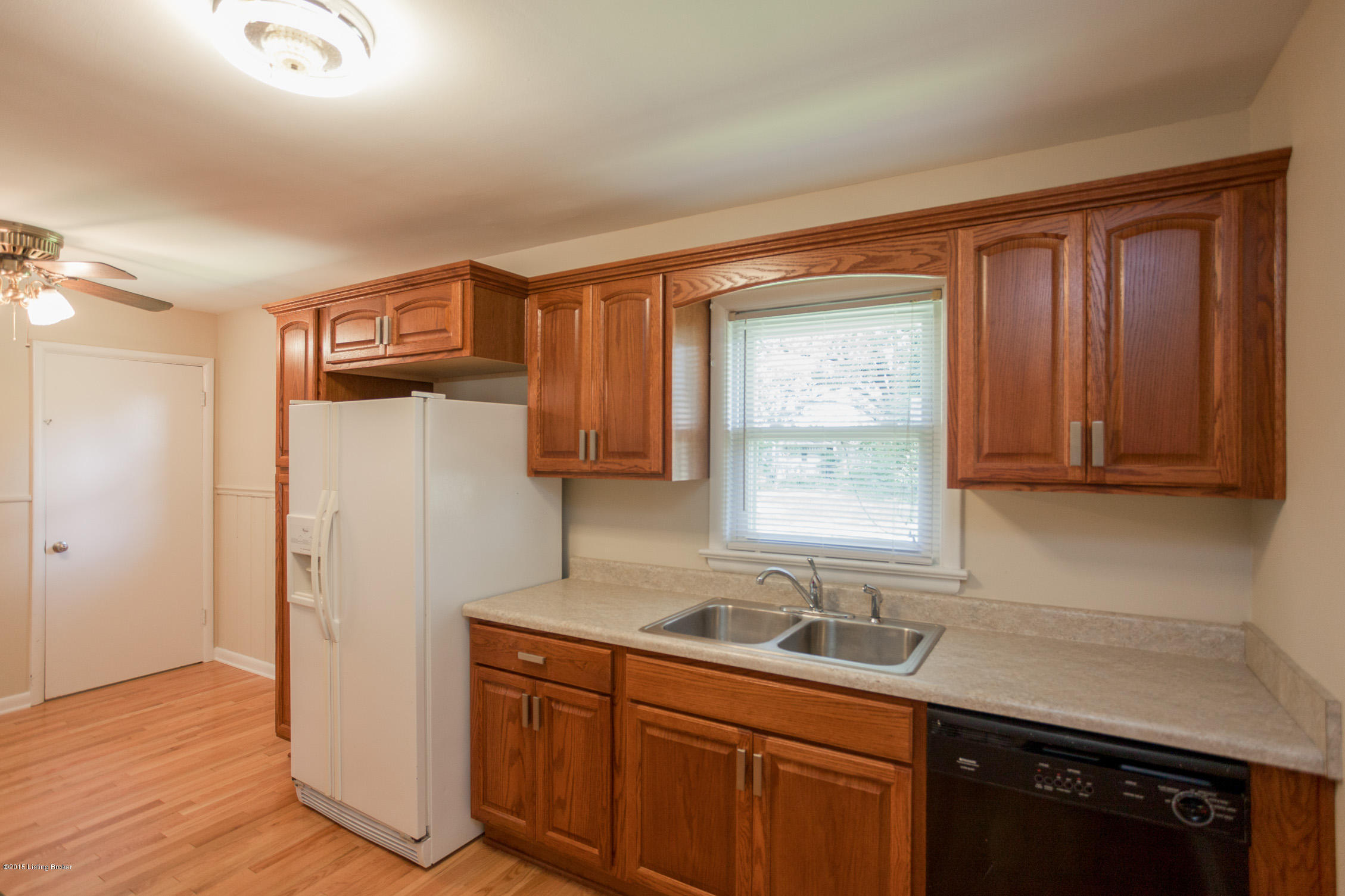 5413 Layne Road Louisville, KY 40219 - Photo 10 of 21 Refrigerator, oven, stove, dishwasher remain