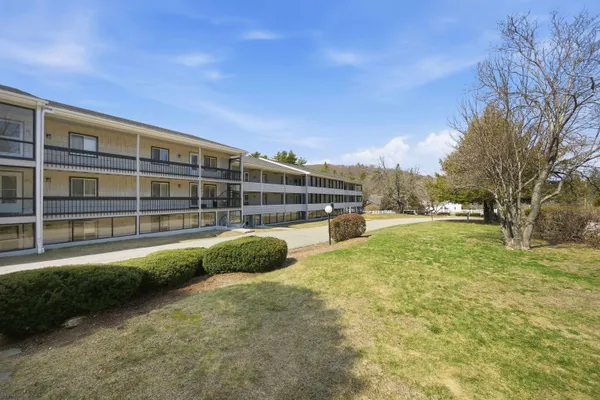 $389,000 | 663 Cherry Valley Road, Unit 211, Gilford, NH 03249