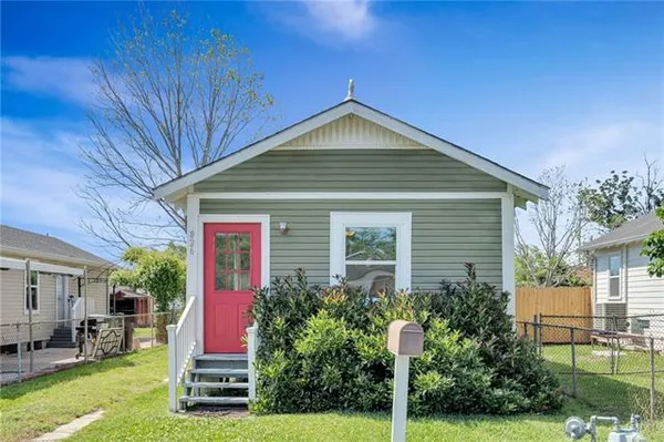 $163,000 | 826 Ave. B, Westwego, LA 70094